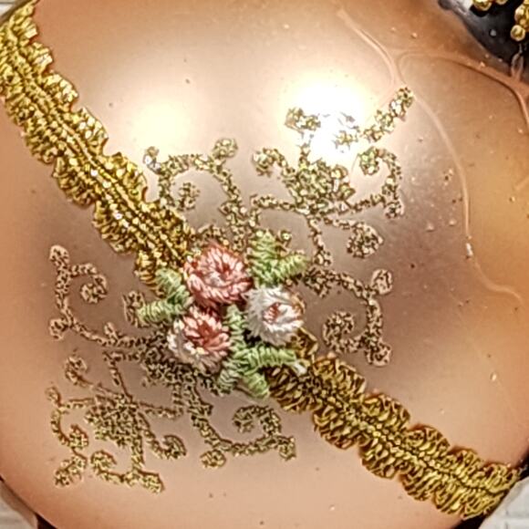 Hand Decorated Glass Christmas Balls Ornaments Peach & Gold x4 By Krebs Vintage - Picture 2 of 6